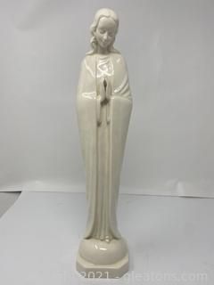 Vintage Porcelain Praying Virgin Mary Figurine 